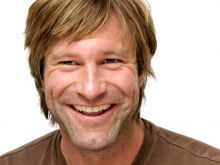 Aaron Eckhart