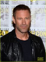 Aaron Eckhart #85416 picture (Portrait Medium)
