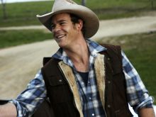 Aaron Jeffery