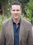 Aaron Jeffery