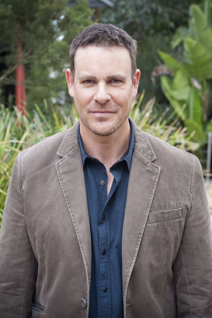 Aaron Jeffery