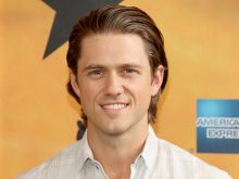 Aaron Tveit