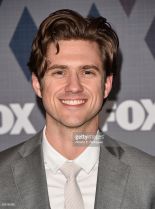 Aaron Tveit