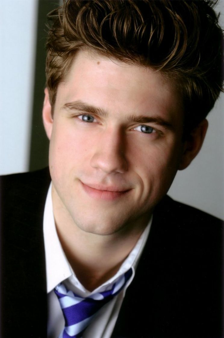 Aaron Tveit