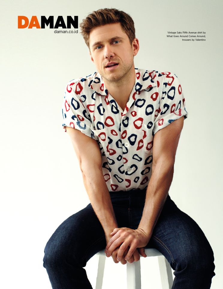 Aaron Tveit