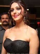 Aarti Chhabria