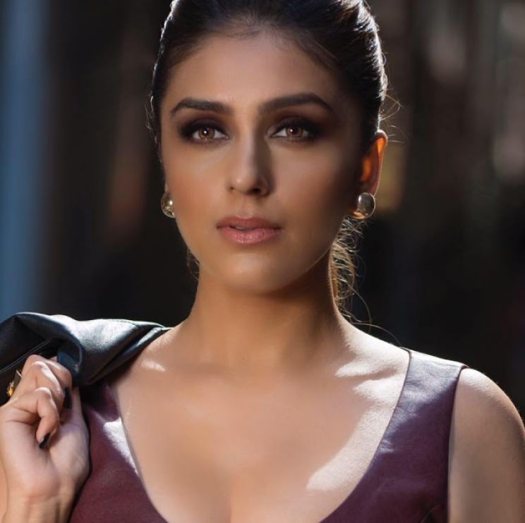 Aarti Chhabria