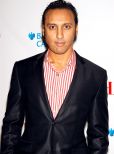 Aasif Mandvi