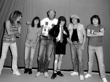 AC/DC