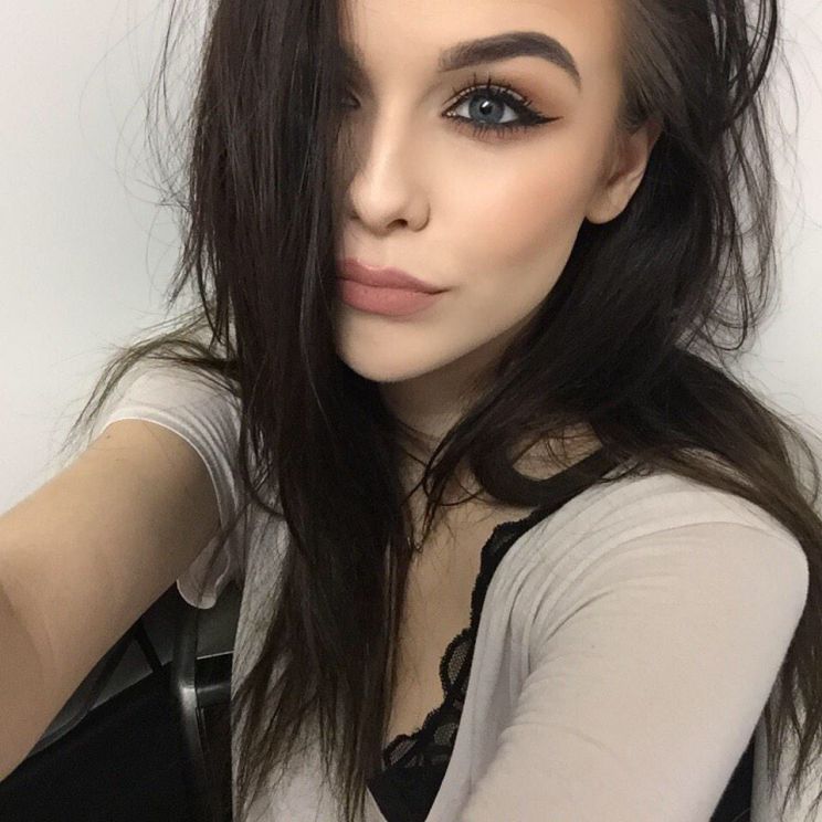 Acacia Brinley