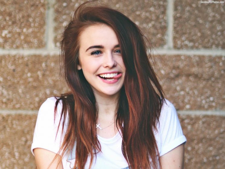 Acacia Brinley