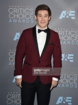 Adam DeVine