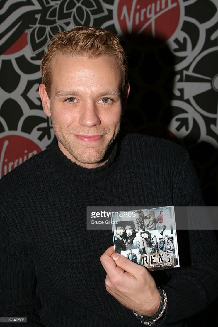 Adam Pascal