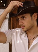 Adan Canto