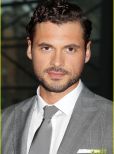 Adan Canto