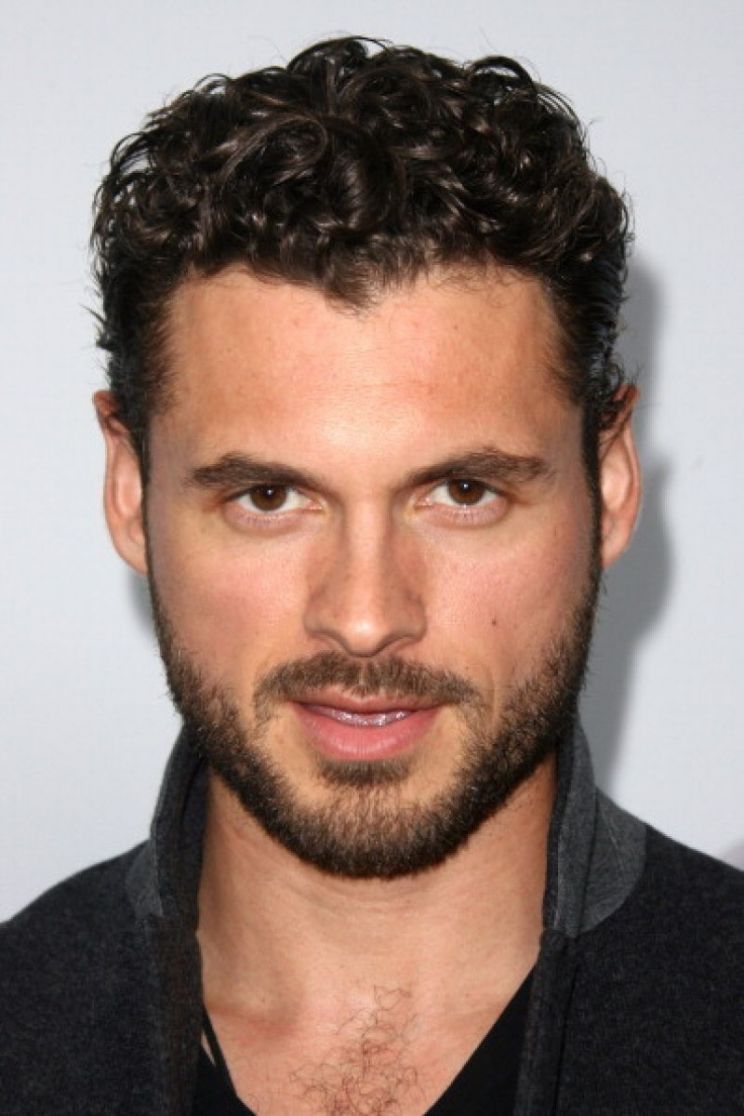 Adan Canto