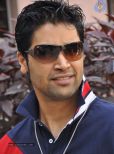 Adivi Sesh