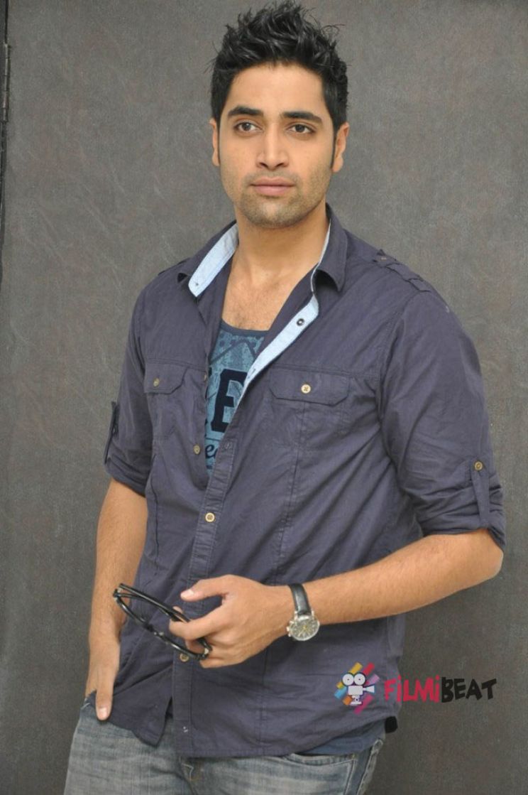 Adivi Sesh