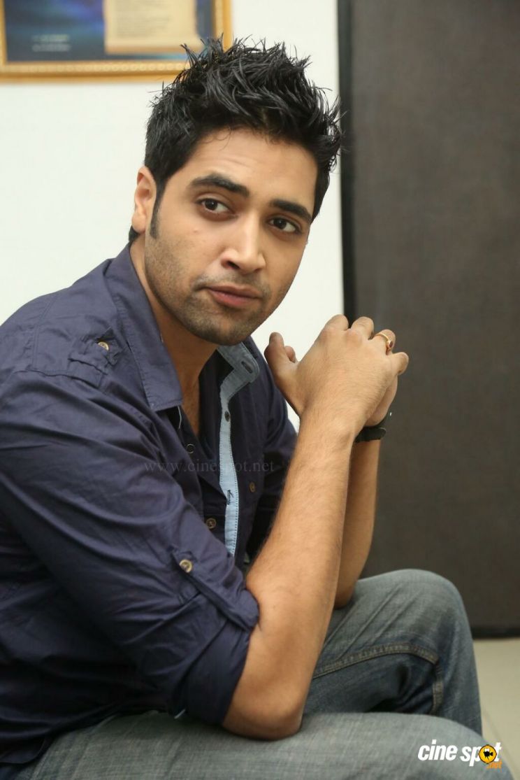 Adivi Sesh