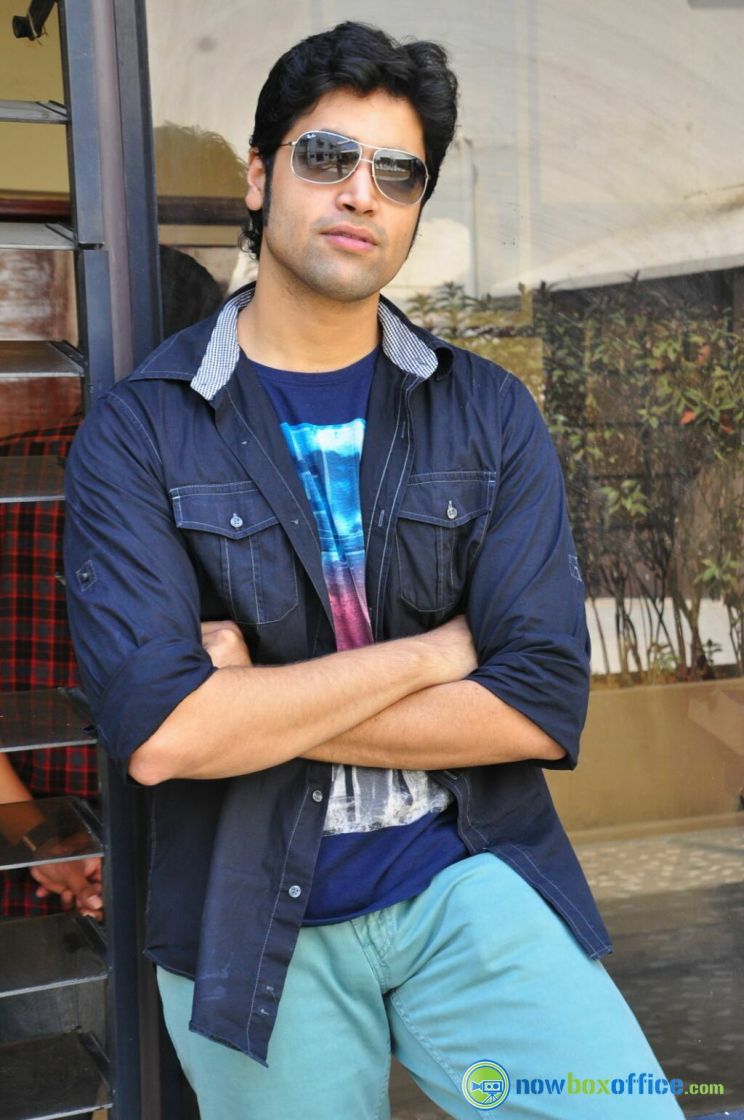 Adivi Sesh