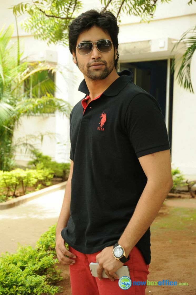 Adivi Sesh