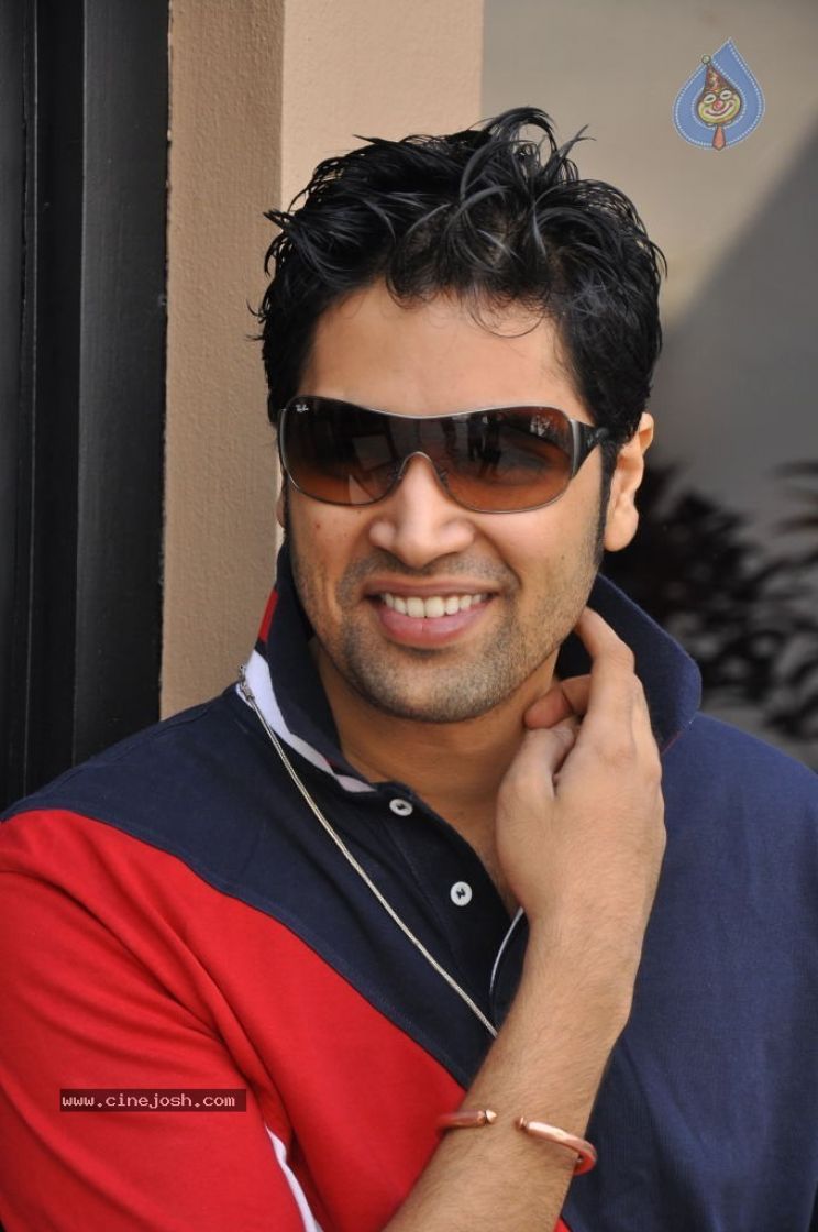 Adivi Sesh