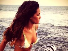 Adria Arjona
