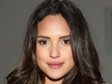 Adria Arjona