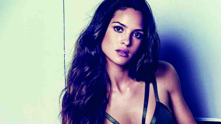 Adria Arjona