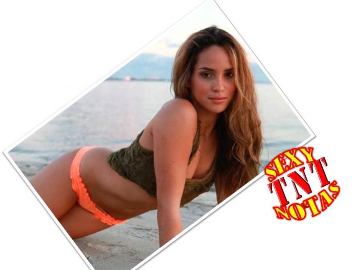 Adria Arjona