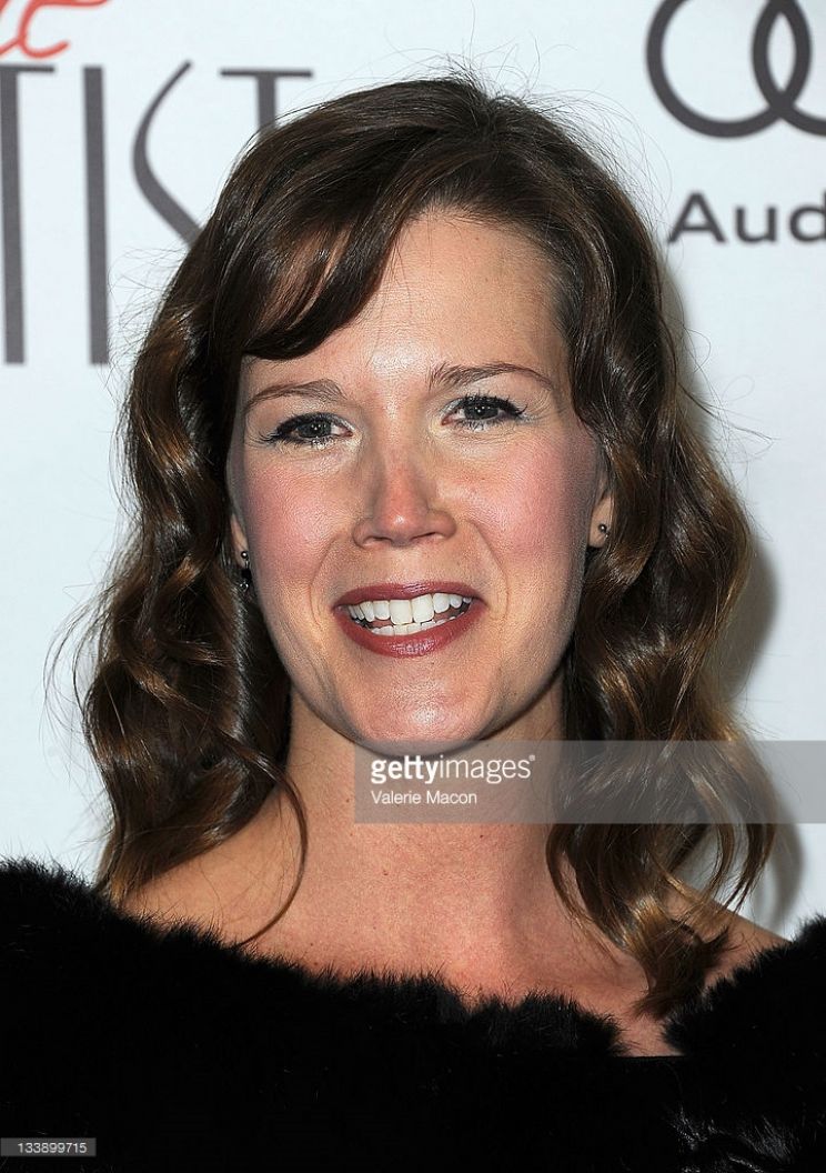 Adria Tennor