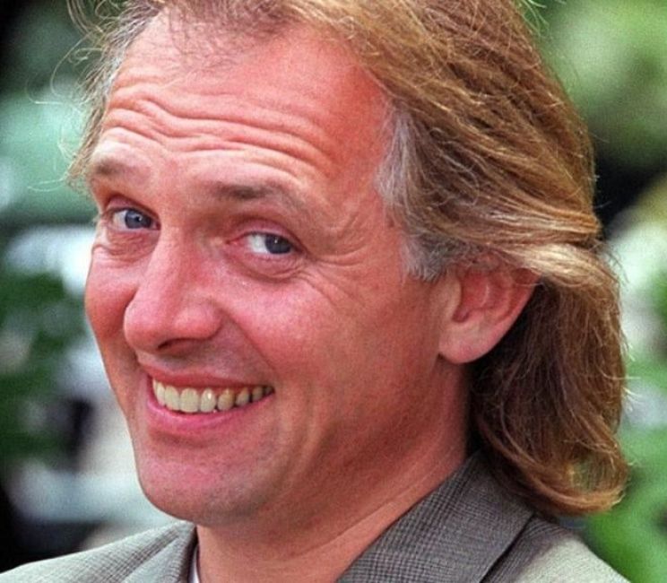 Adrian Edmondson