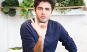 Adrian Grenier