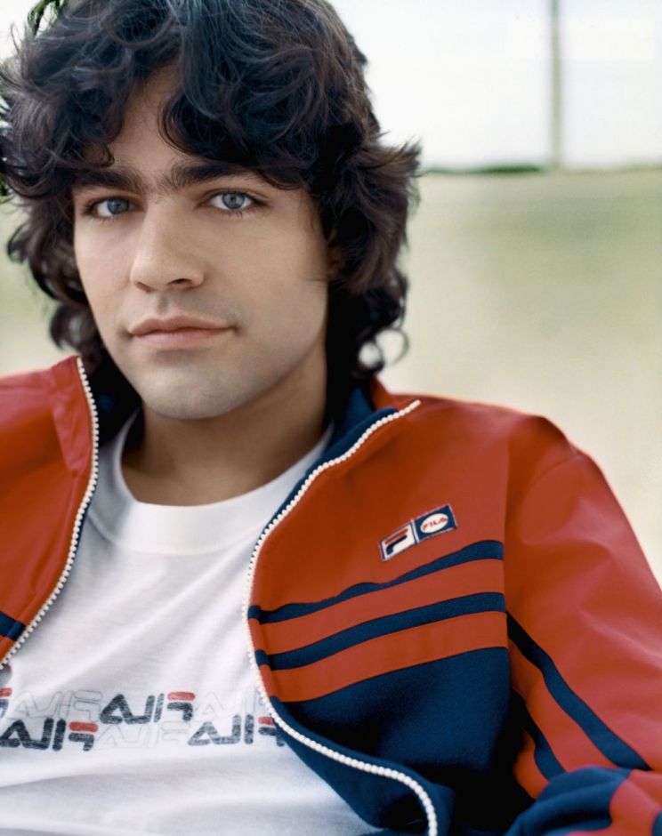 Adrian Grenier