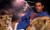 Adrian Paul