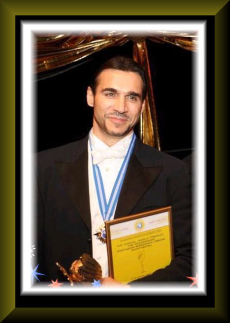Adrian Paul