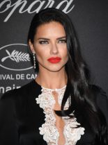 Adriana DeMeo photo