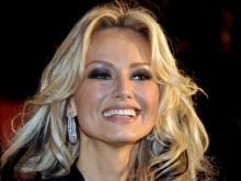 Adriana Karembeu photo