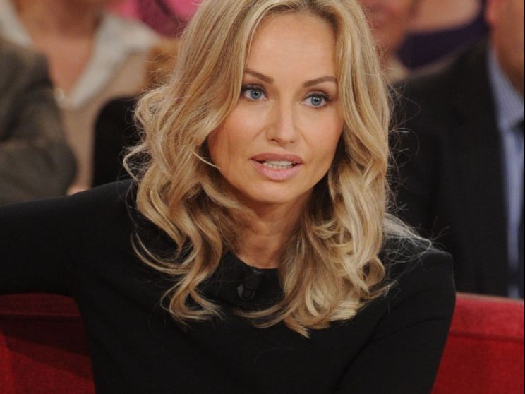 Pictures of Adriana Karembeu