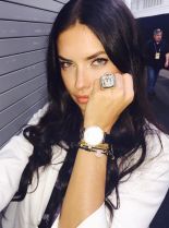 Adriana Lima #211700 picture (Portrait Medium)