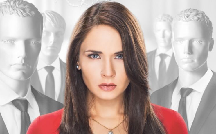 Adriana Louvier