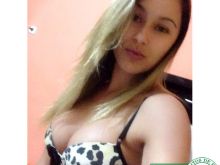 Adriana Paz
