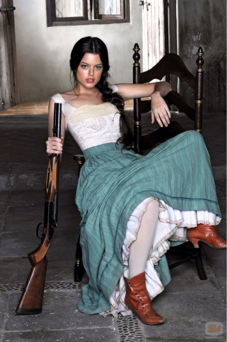 Adriana Torrebejano