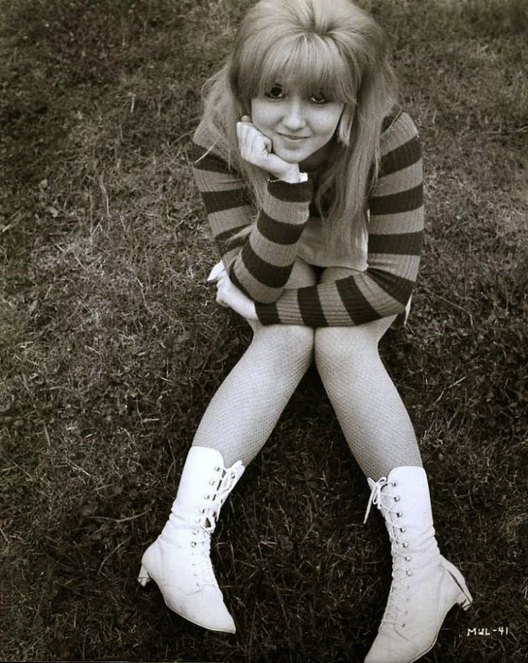 Adrienne Posta