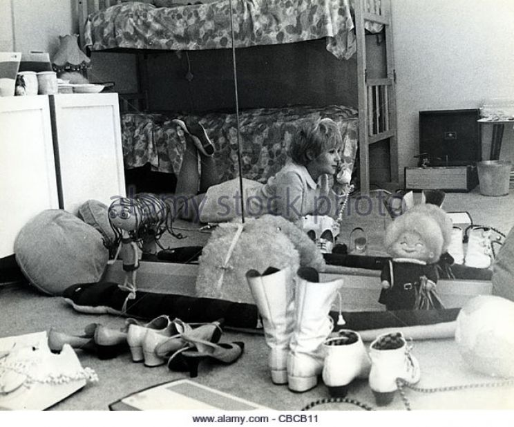Adrienne Posta