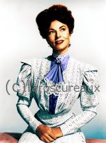 Agnes Moorehead