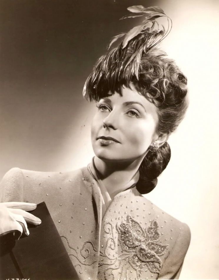 Agnes Moorehead