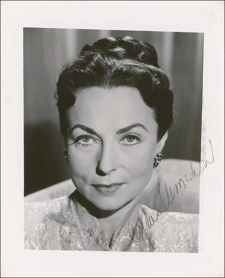 Agnes Moorehead