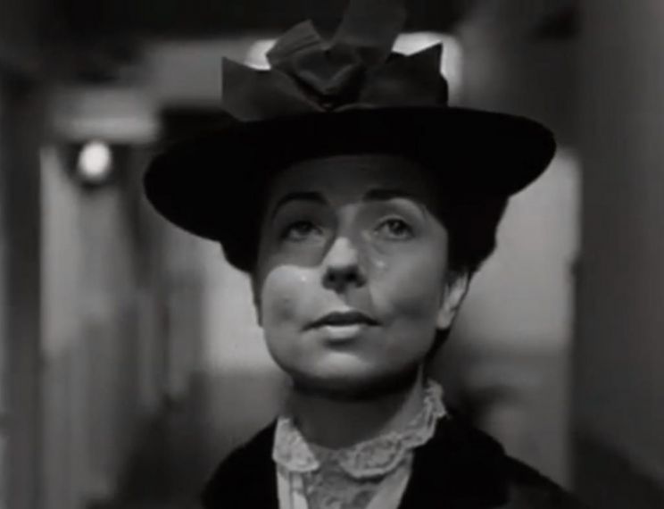 Agnes Moorehead