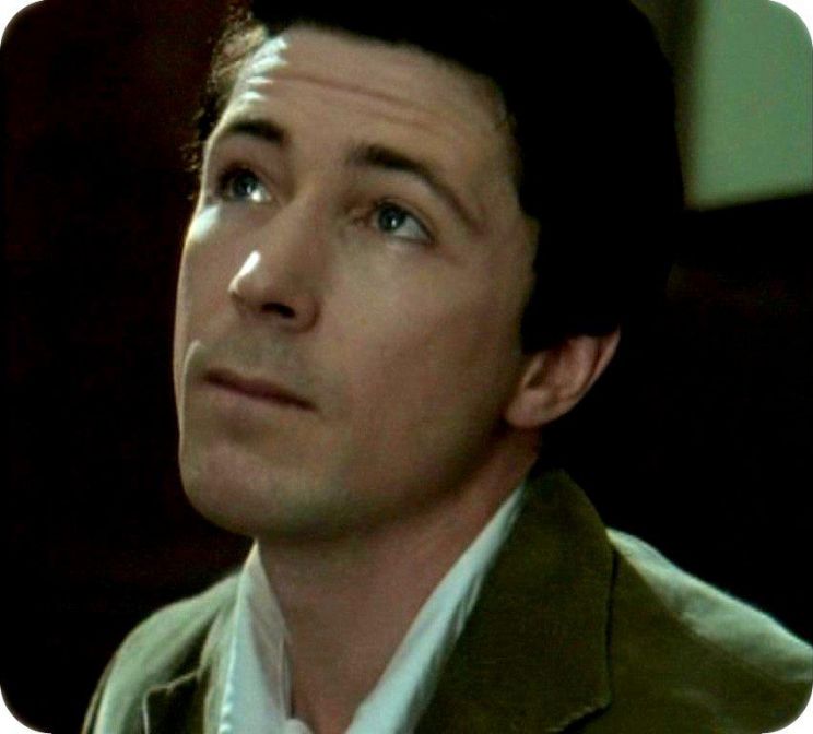 Aidan Gillen